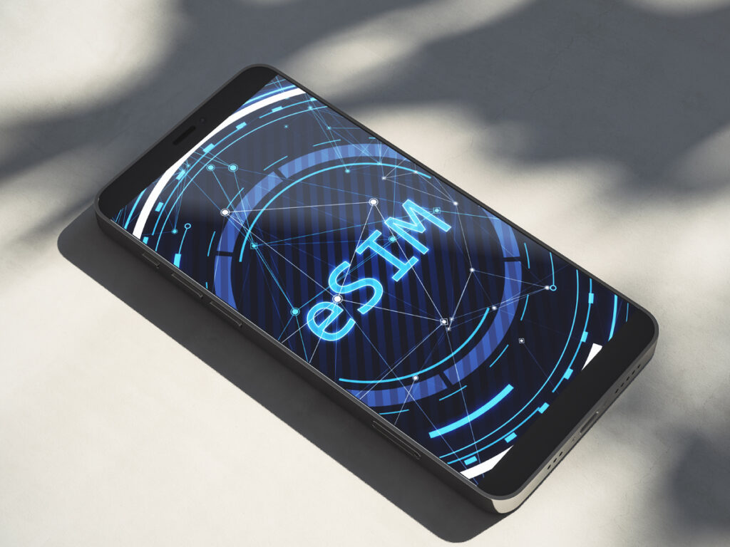 スマートフォンでeSIMを設定
