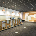 ワークスタイリング品川でノマドワーカーが静かに作業しているワークスペースの雰囲気